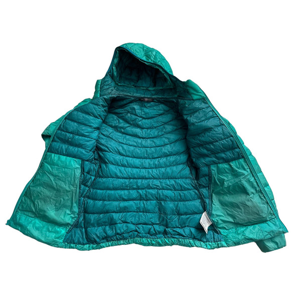 Arc'teryx Women's Puffer Jacket - Picture 3 of 9